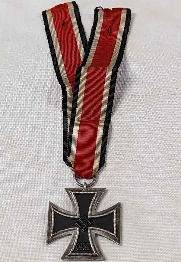 WW2 GERMAN IRON CROSS 2ND CLASS 1 - Image 2