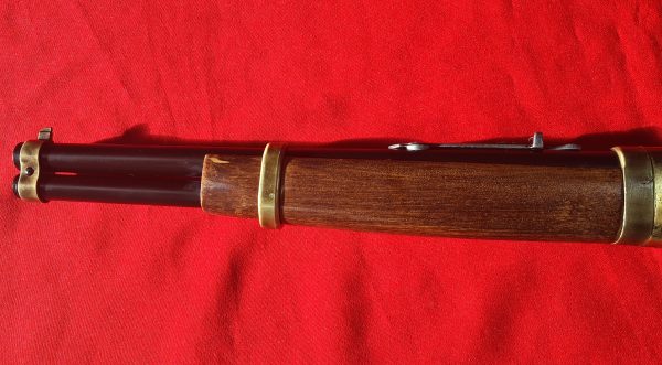 KOLSER WESTERN LEVER ACTION REPLICA RIFLE WINCHESTER CARABINE USA 1892 BRONZE WITH FAUX WOOD HANDLE & STOCK - SHORT BARREL - Image 5