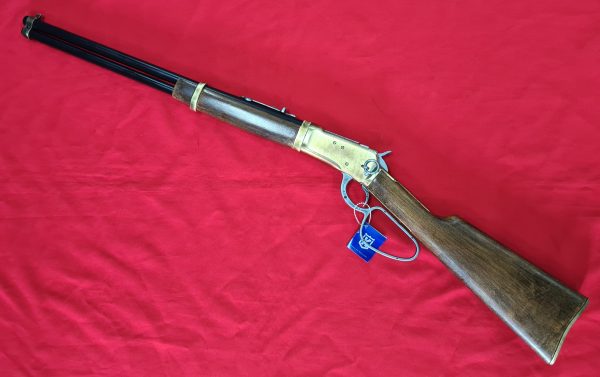 KOLSER WESTERN LEVER ACTION REPLICA RIFLE WINCHESTER CARABINE USA 1892 BRONZE WITH FAUX WOOD HANDLE & STOCK