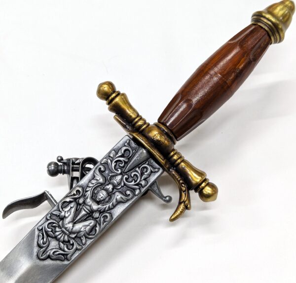 KOLSER 1750s FRENCH COMBINATION REPLICA FLINTLOCK PISTOL & ENGRAVED DAGGER FRANCE - 1101L - Image 5