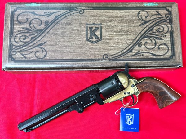 US Western Colt Navy revolver .36 pistol in brass tone and black with gift box by Kolser