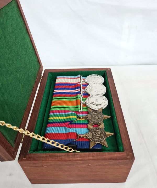 WOODEN JARRAH MEDAL BOX - WAXED - Image 2