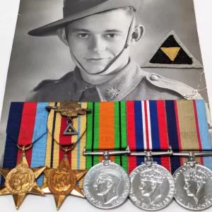 2nd 3rd Machine Gun Battalion WW2 Australian army medals & badge WX6843 Barrett