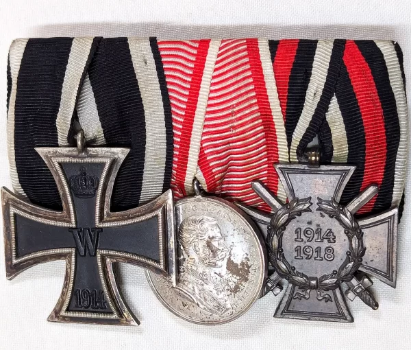 WW1 German Iron Cross Austria Bravery Medal in silver War Honour service medals