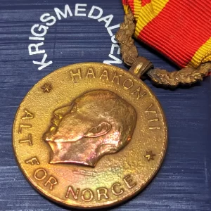 WW2 Norway War Medal King Haakon VII in case of issue full size - original