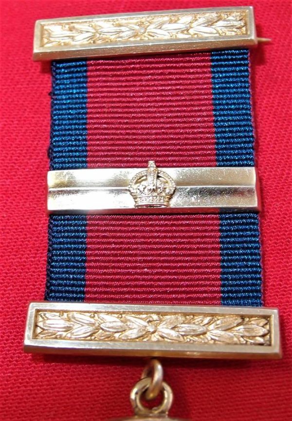 Original WW1 Distinguished Service Order (D.S.O.) - GVR and Bar - Image 3