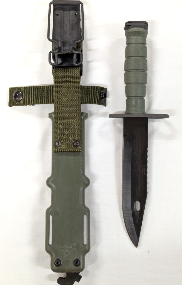 2000’s U.S. military M9 Ontario bayonet with scabbard - Image 6