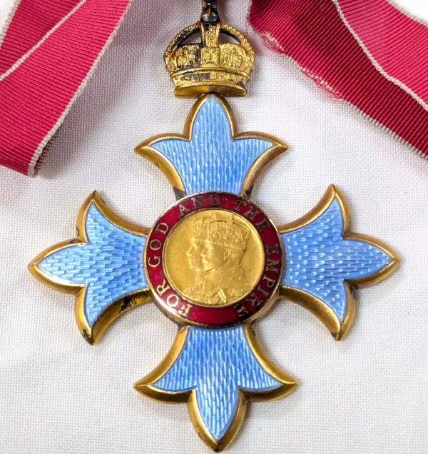 WW2 era CBE Order of the British Empire (Commander) neck badge medal