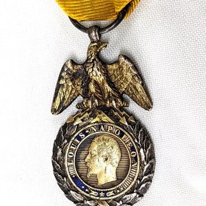 Rare Kingdom of France, 2nd Empire, Napoleon III Medaille Militaire medal