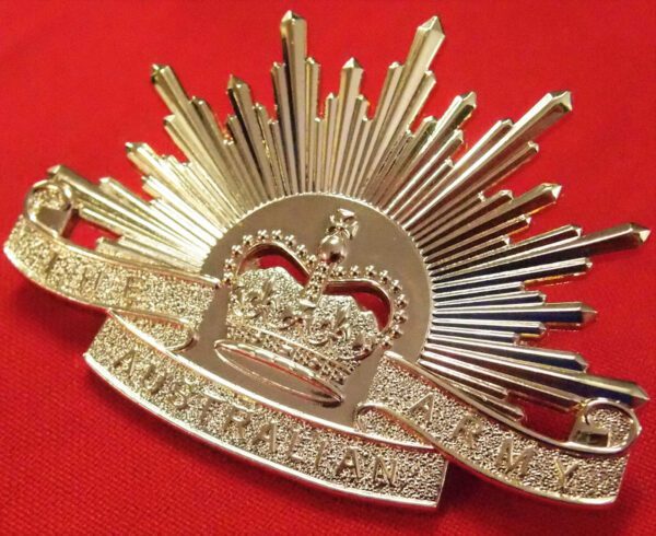 IRAQ AFGHANISTAN WAR AUSTRALIAN ARMY RISING SUN UNIFORM CAP BADGE - Image 3