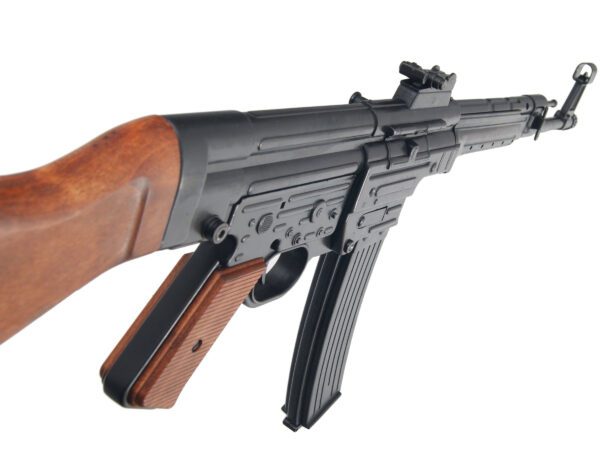DENIX WW2 REPLICA GERMAN STG 44 SUB MACHINE GUN ASSAULT RIFLE – 1125 - Image 7
