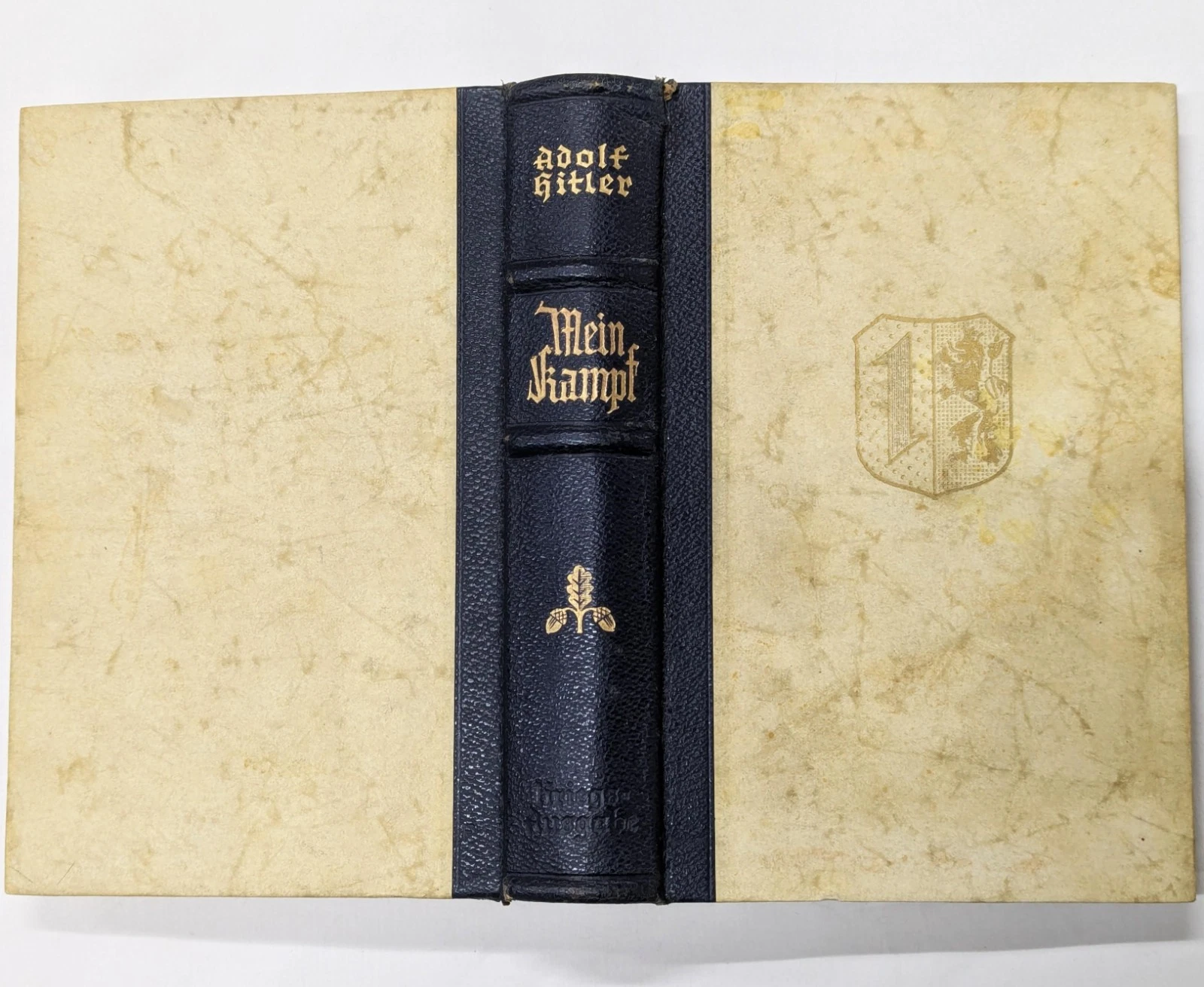1942 dated German edition of Mein Kampf by Adolf Hitler, deluxe wedding edition - Image 3